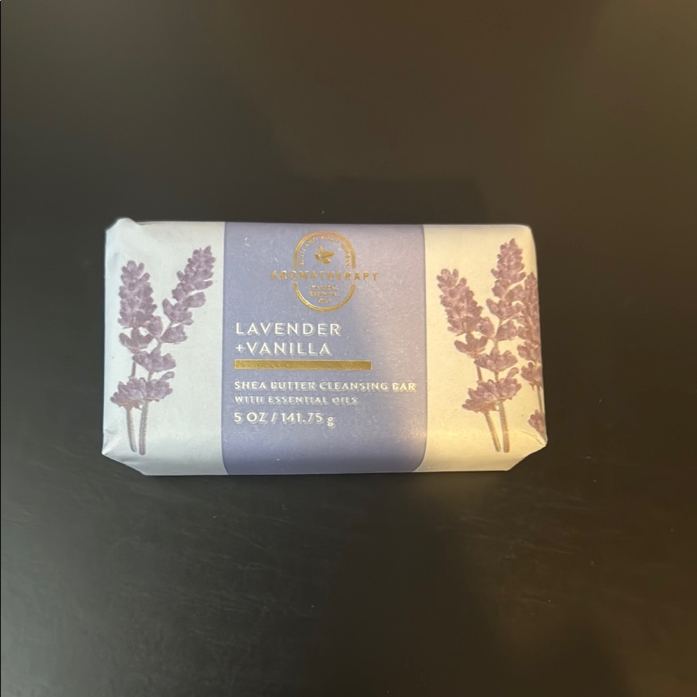 Bath & Body Works Lavender Chamomile Body Wash Purple